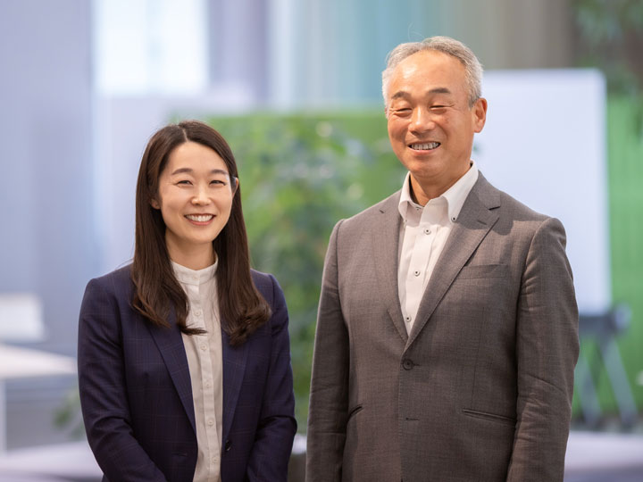 採用担当者